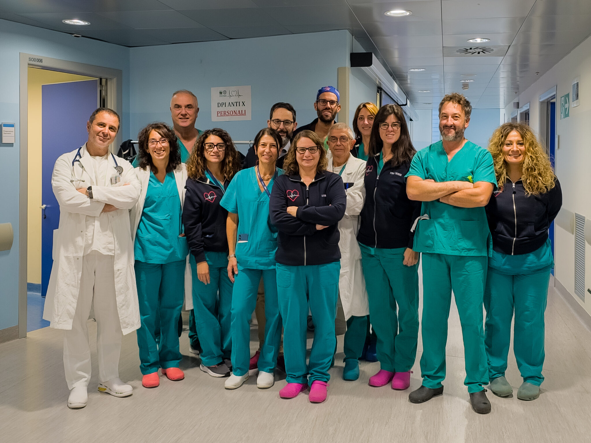 Foto di gruppo dell'équipe del Reparto di Cardiologia - UTIC dell'Ospedale ASL di Biella