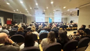 L’Ospedale ASL di Biella apre un nuovo orizzonte sul futuro, con i primi interventi eseguiti nella Sala Ibrida appena terminata: ora il sogno è realtà