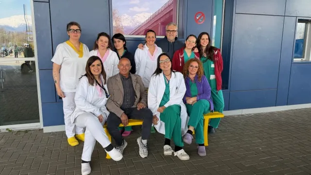 Pier Angelo Tasinato, Bianca Masturzo, Direttore, della Struttura Complessa di Ostetricia e Ginecologia dell’ASL BI e una rappresentanza del suo staff